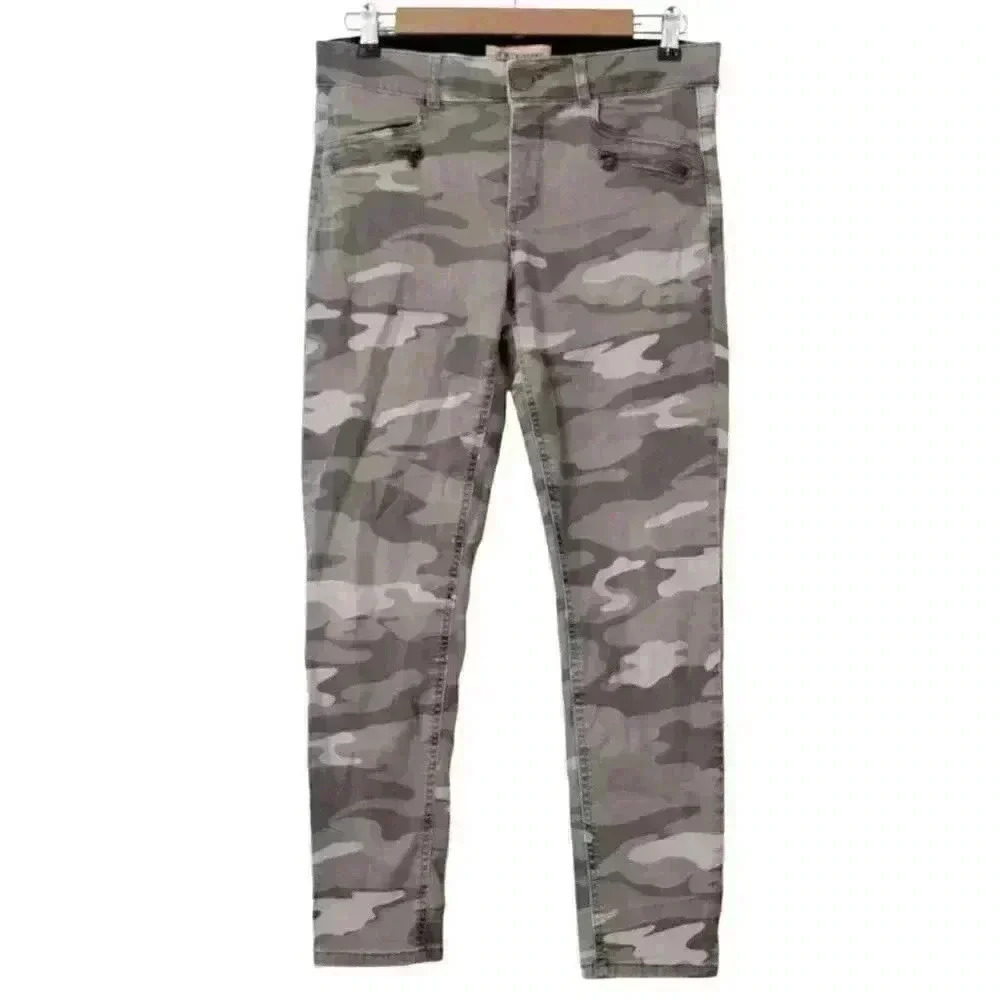 Democracy Ab Technology Jeans Size 8 Tapered Ankle Camo Stretch Elastic Waist